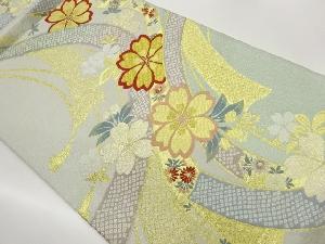 鬘帯に桜模様織出し袋帯